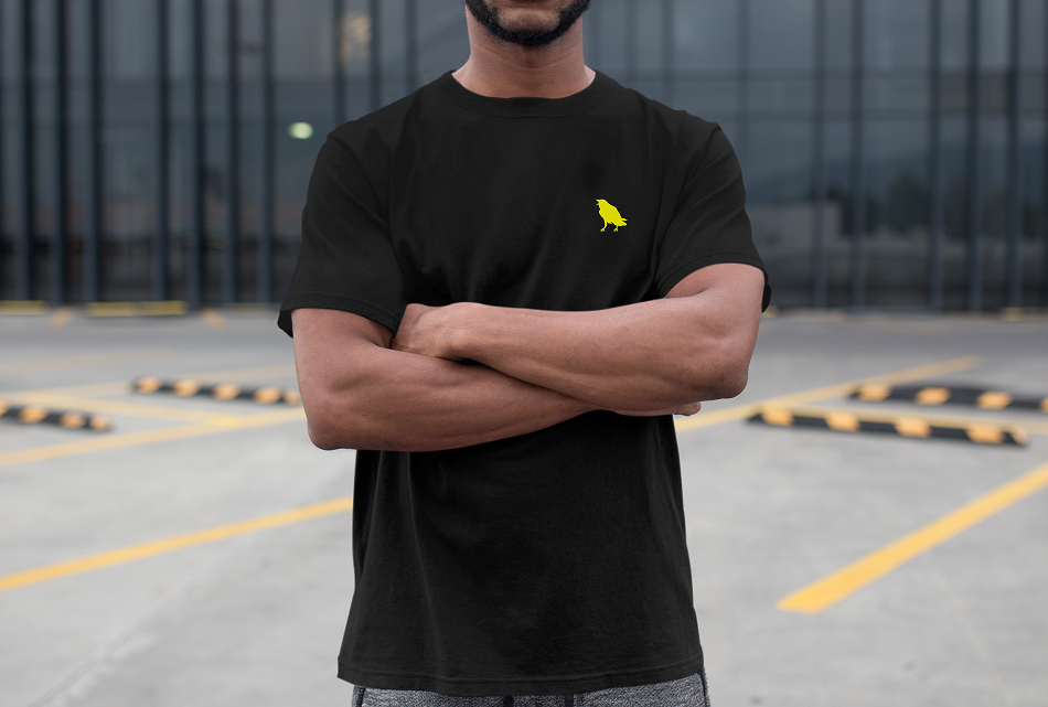The ESSENTIAL - tshirt black + gold embroidery