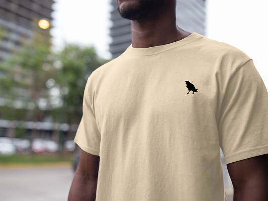 The ESSENTIAL - tshirt soft creme + black embroidery